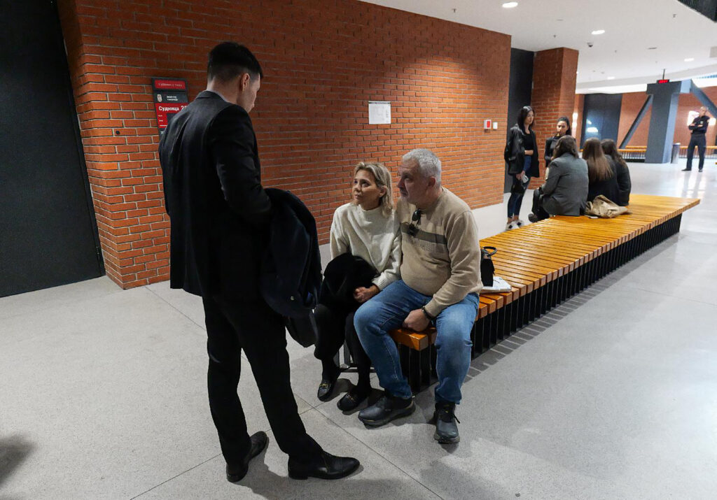 Mesto: Beograd
Datum: 2024-11-01 09:30:40.0
Dogadjaj: DRUŠTVO - Nastavak suđenja u slučaju "Ribnikar", u Palati pravde
Fotoreporter: Milica Vučković
Ličnosti:  
Izvor: FoNet