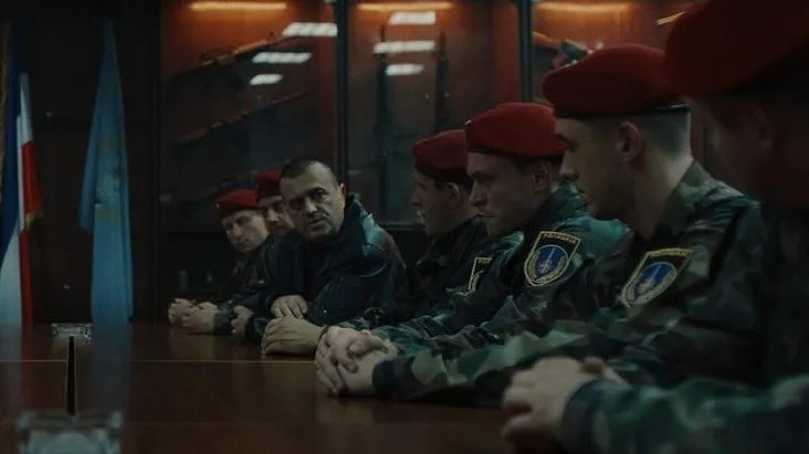 Scena iz serije "Sablja"