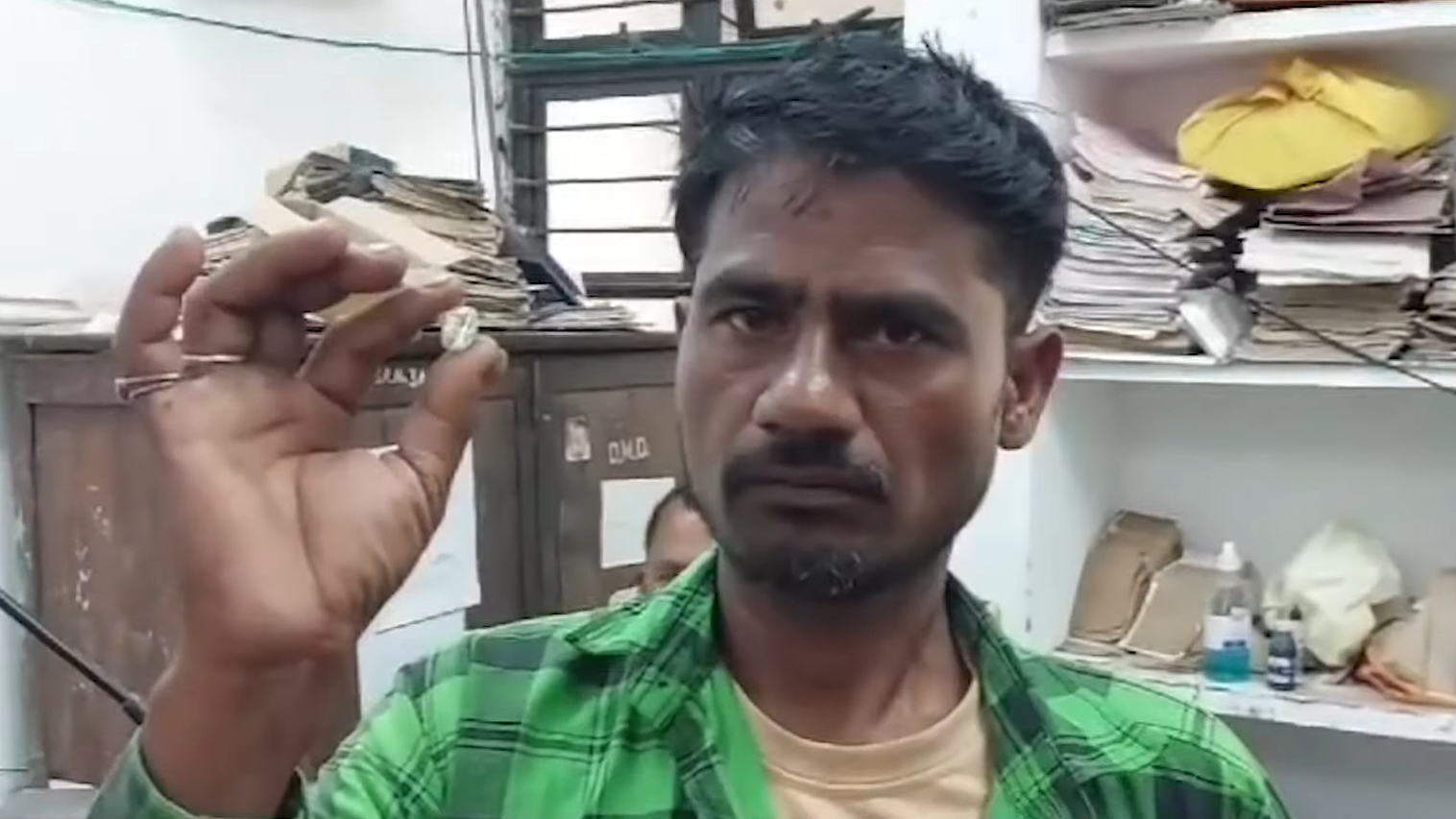 Raju Gound, dijamant Foto: Printscreen/YouTube/SAGAR TV NEWS