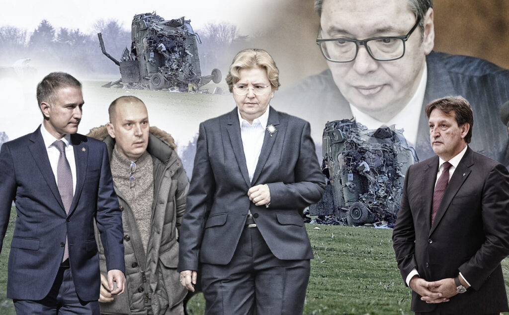 Vučić, Zagorka Dolovac u sredini oko nje Nebojša Stefanović, Zlatibor Lončar, Bratislav Gašić i naravno mesto pada helikoptera