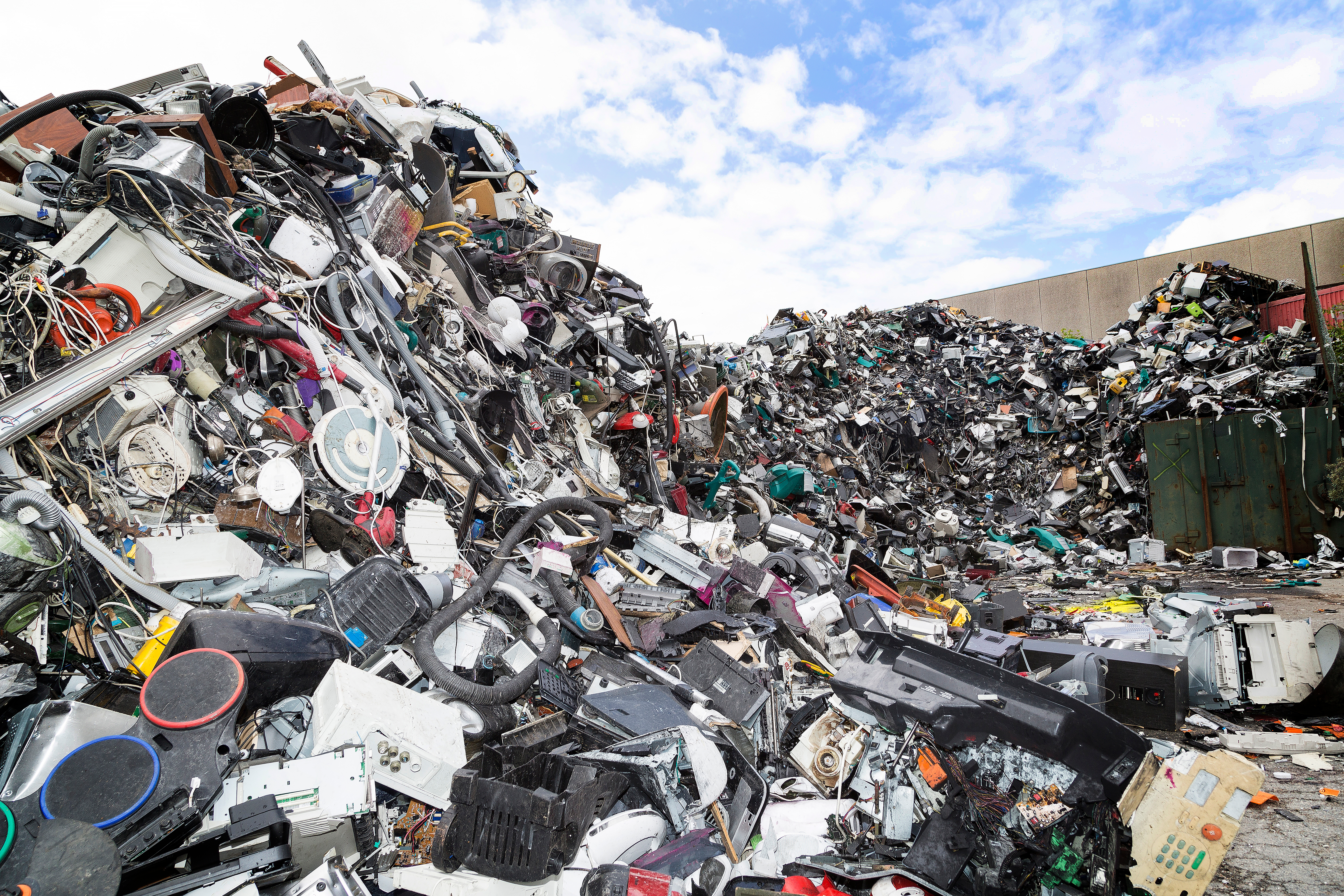 Electronic,Waste,And,Garbage,For,Recycling