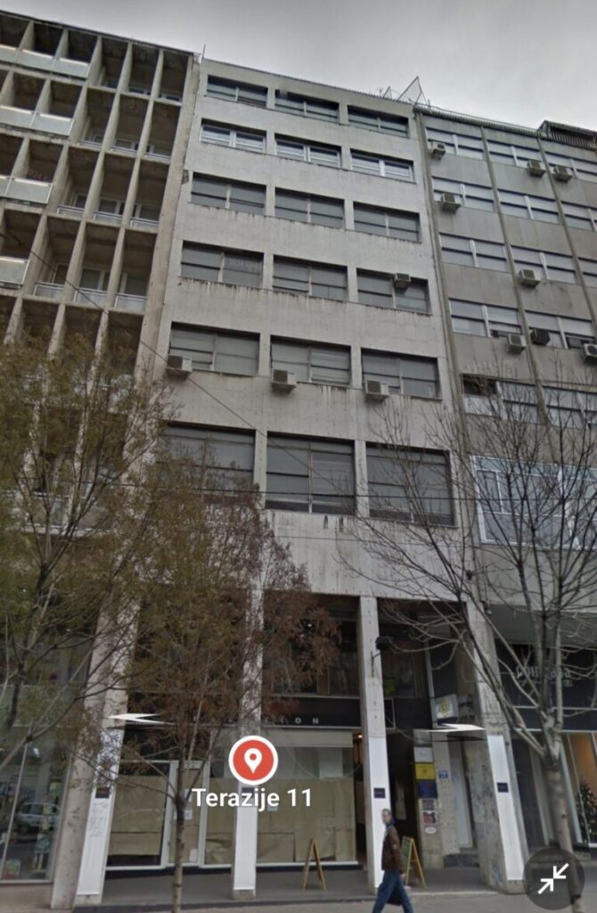 1729511190-Zgrada-na-Tarazijama-670x1024.jpg