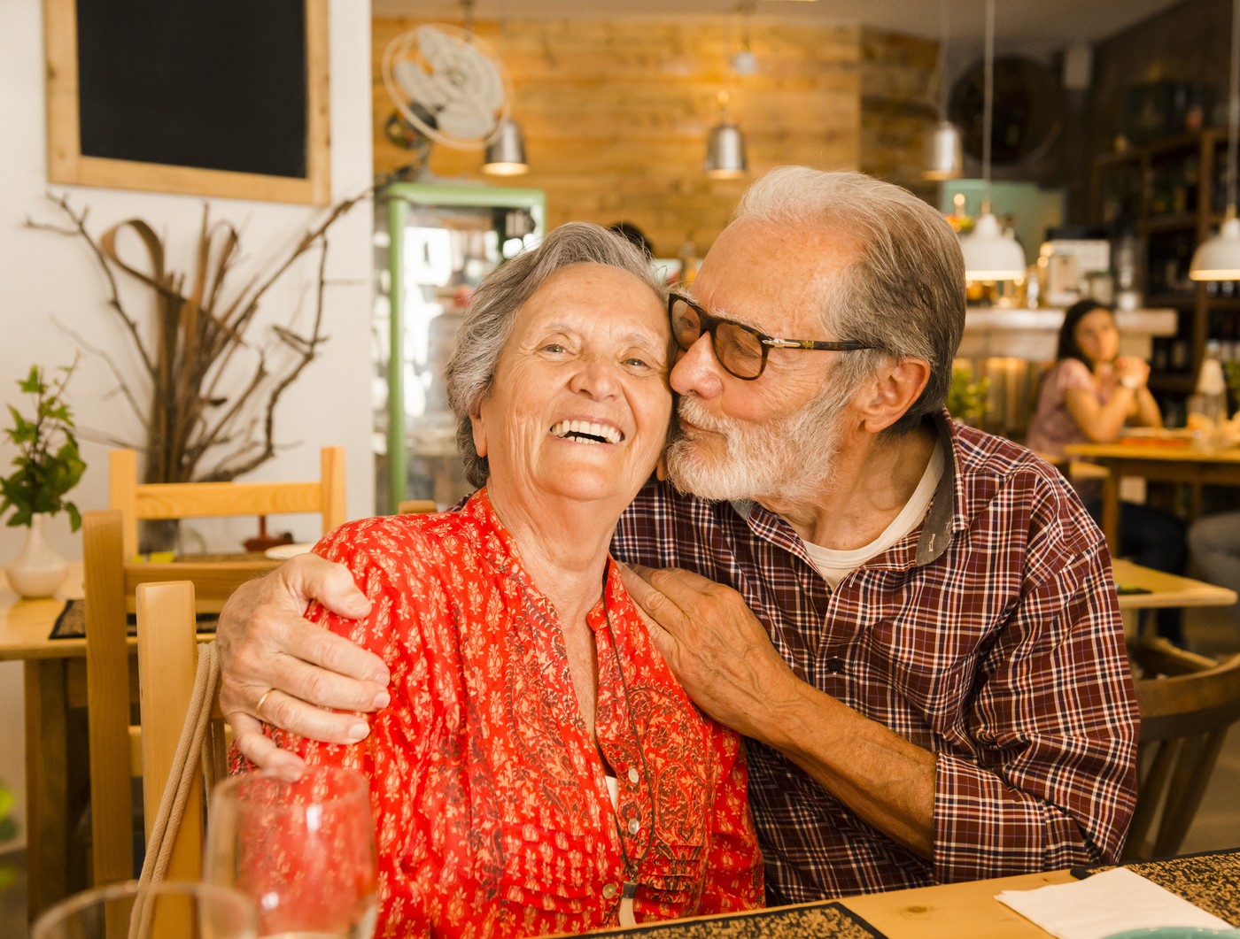 Old couple at the restaurant and  having a good time,Image: 255155045, License: Royalty-free, Restrictions: , Model Release: yes, Credit line: Erik Reis / Panthermedia / Profimedia