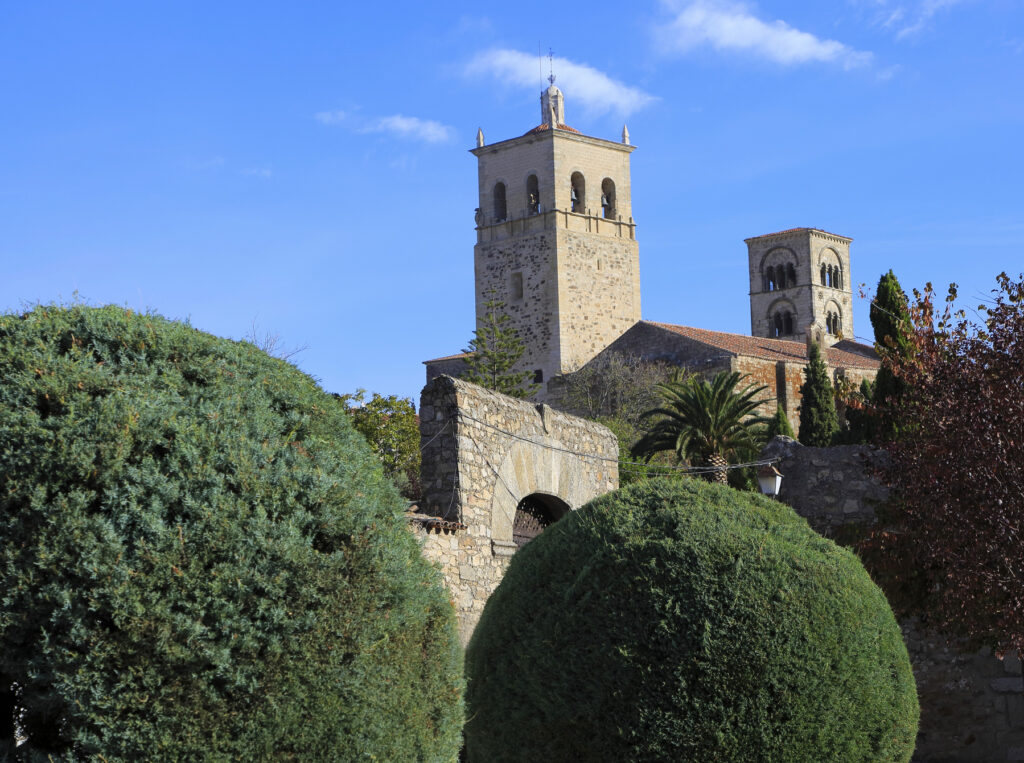 Iglesia de Santa Maria la Major church, in historic medieval town of Trujillo, Caceres province, Extremadura, Spain,Image: 845188746, License: Rights-managed, Restrictions: , Model Release: no, Credit line: Ian Murray / imageBROKER / Profimedia