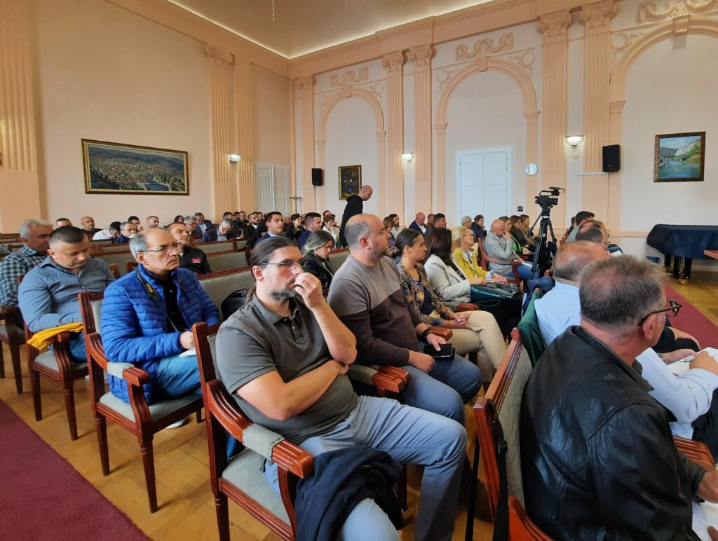 Užice, javna rasprava Nacrta plana regionalnog upravljanja otpadom Duboko Foto: Slavica Panić/Nova.rs