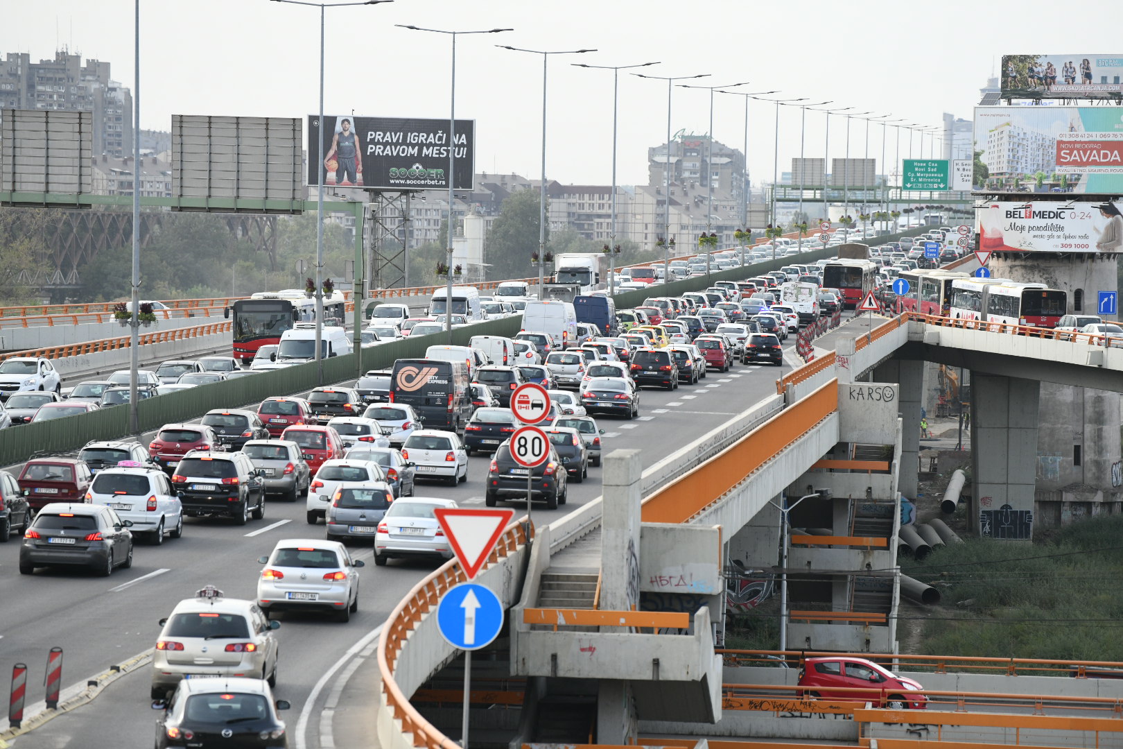 Beograd 18.09.2020. Gazel. Auto put, autoput, auto-put, gužva, zastoj Foto: Vesna Lalić/Nova.rs