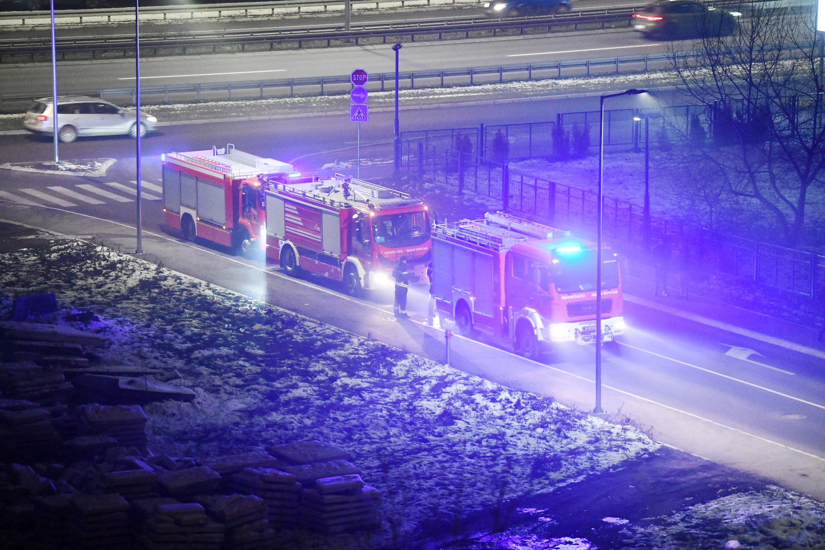 Studentski grad pozar  vatrogasci ilustracija