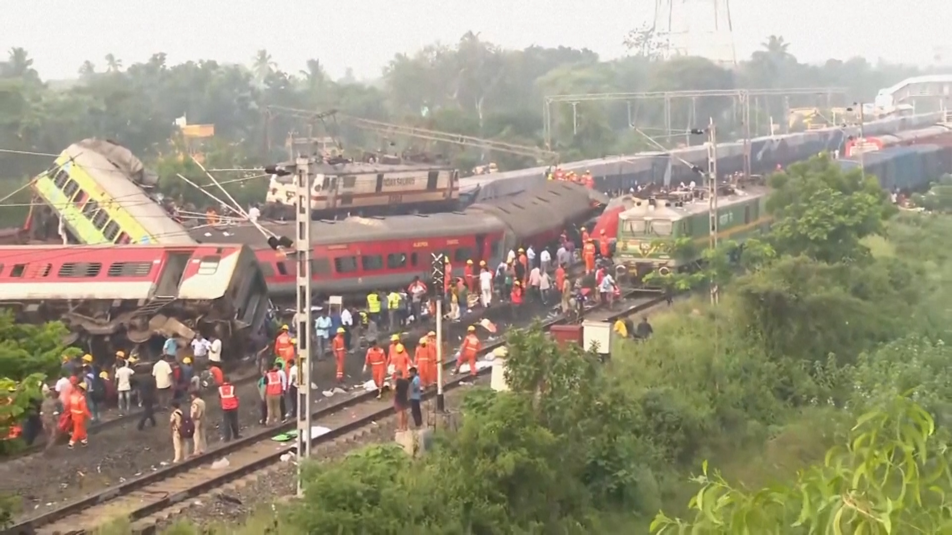 AP_Indija_Zeleznicka_nesreca_DZ