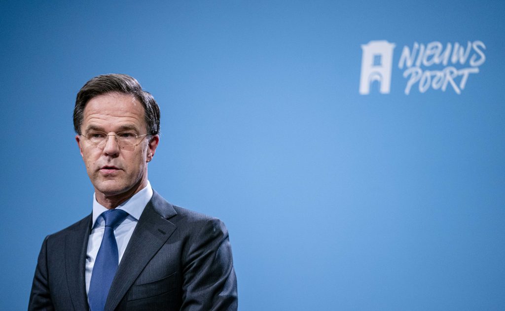 epa10018821 Prime Minister Mark Rutte addresses the press after the weekly Council of Ministers, in The Hague, the Netherlands, 17 June 2022.  EPA-EFE/Bart Maat