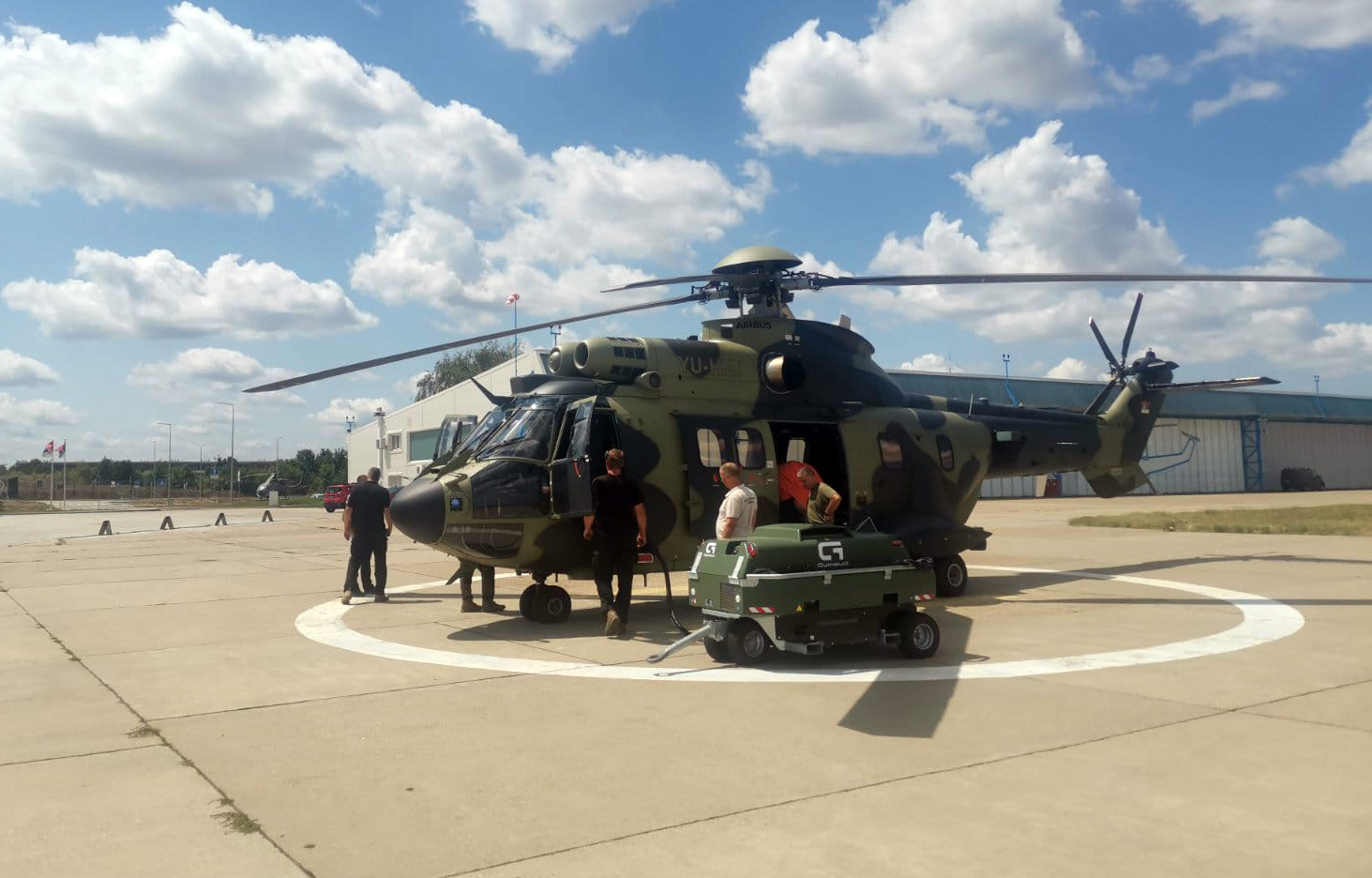 Helikopterska jedinica MUP-a, helikopter, gašenje požara u Severnoj Makedoniji Foto: MUP