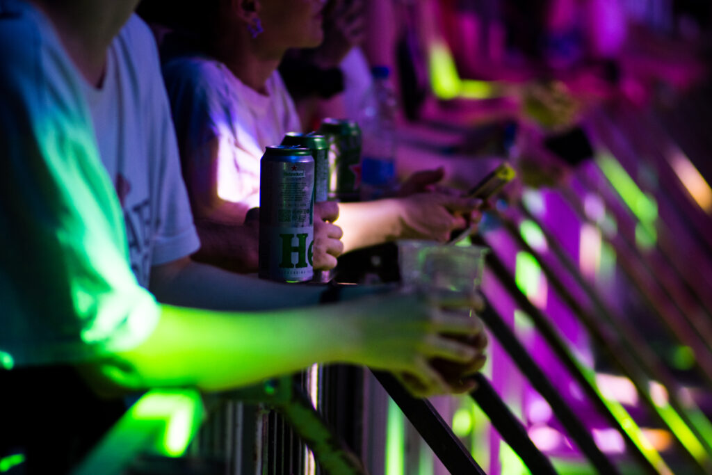 Više od 15.000 iskorišćenih aluminijuskih limenki za piće je sakupljeno tokom 4 dana trajanja EXIT festivala i poslato je na reciklažu. U saradnji sa projektom „Svaka limenka se računa“,