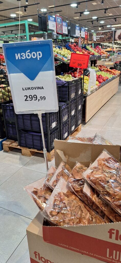 Lukovina, Uskrs, Farbanje jaja, Cena