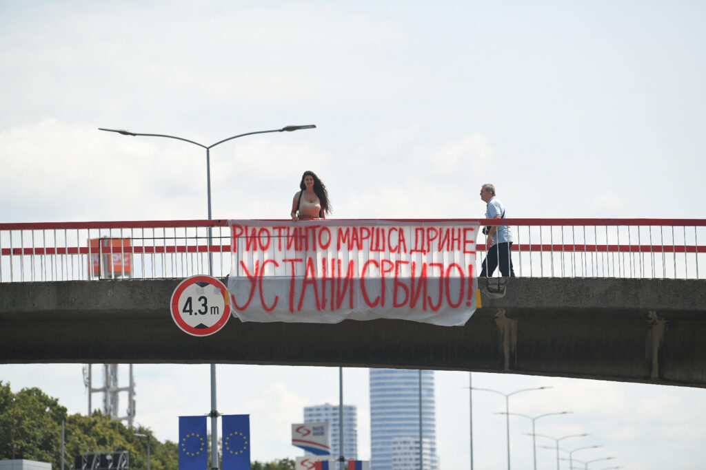 Beograd 25.07.2024. autoput transparent rio tinto marš sa drine. ustani srbijo