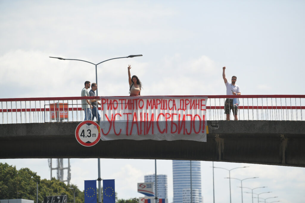 Beograd 25.07.2024. autoput transparent rio tinto marš sa drine. ustani srbijo