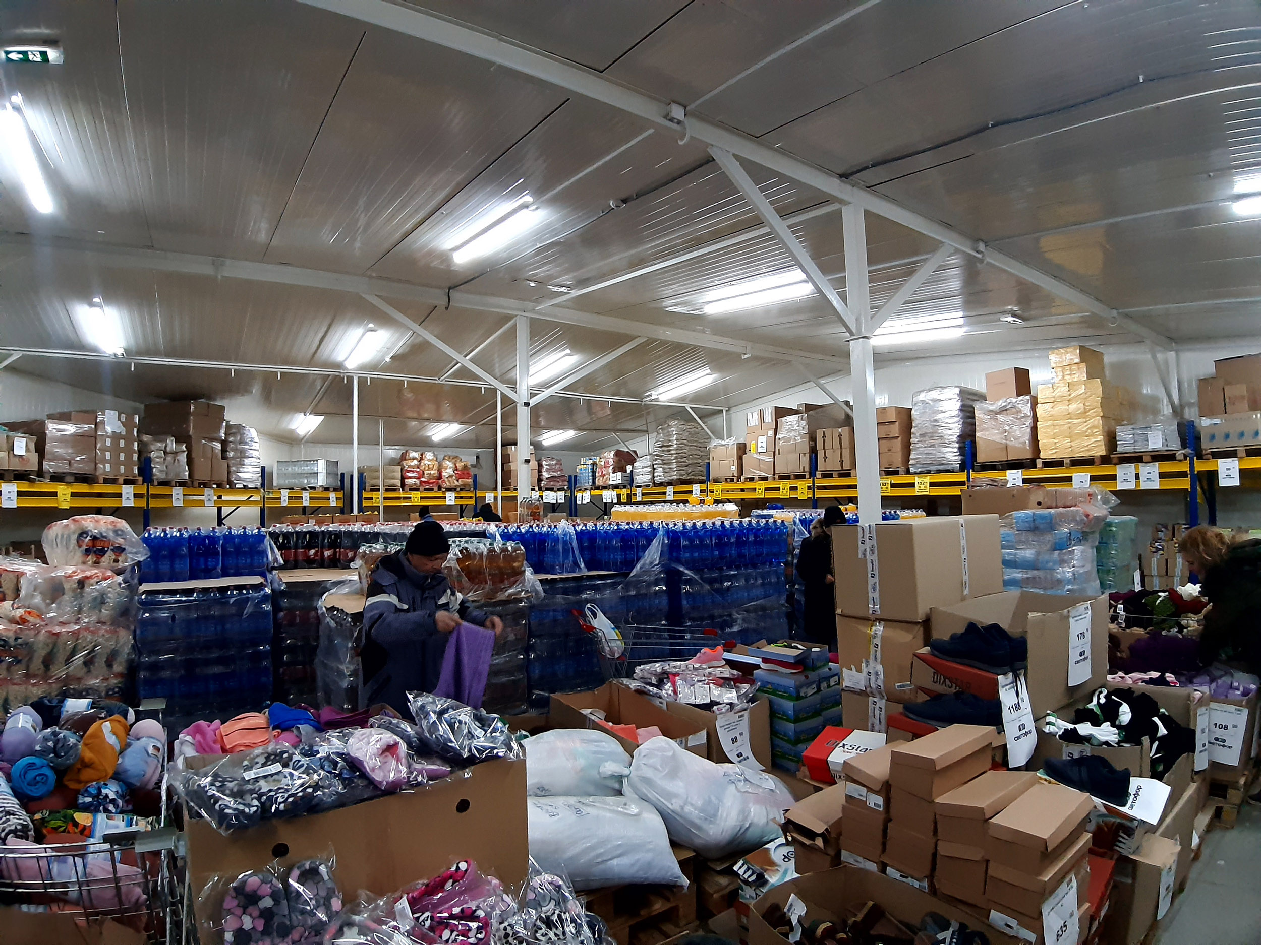 ruski market , svetofor, rafovi, cene namirnice