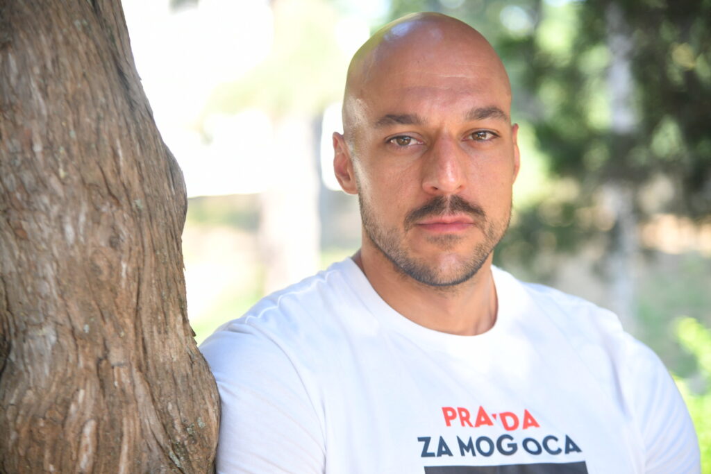 Beograd 22. avgust 2023. Ispovest sina Nemanje ubijenog Zorana Nedeljkovića Pravda za Zokija  Foto:Nemanja Jovanović/Nova.rs