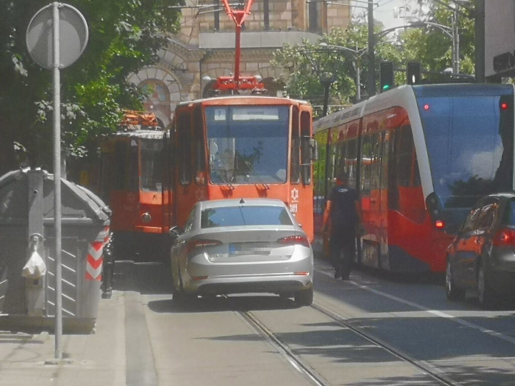 Beograd 30.05.2024. Resavska ulica, tramvaj izleteo iz šina, tramvaj, saobraćajna nezgoda Foto: Ognjen Mitić