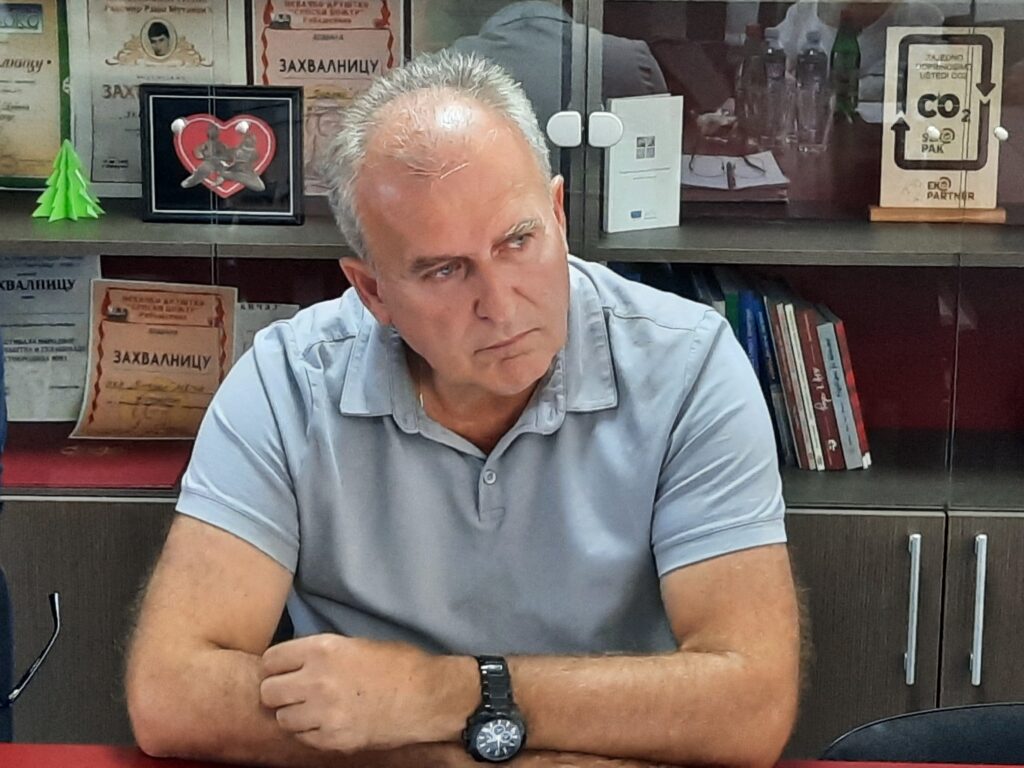 Bez važećih dozvola i bilo čije krivične odgovornosti regionalna deponija
„Duboko“ nastavlja sa radom, građani će to sprečiti blokadama, Užice