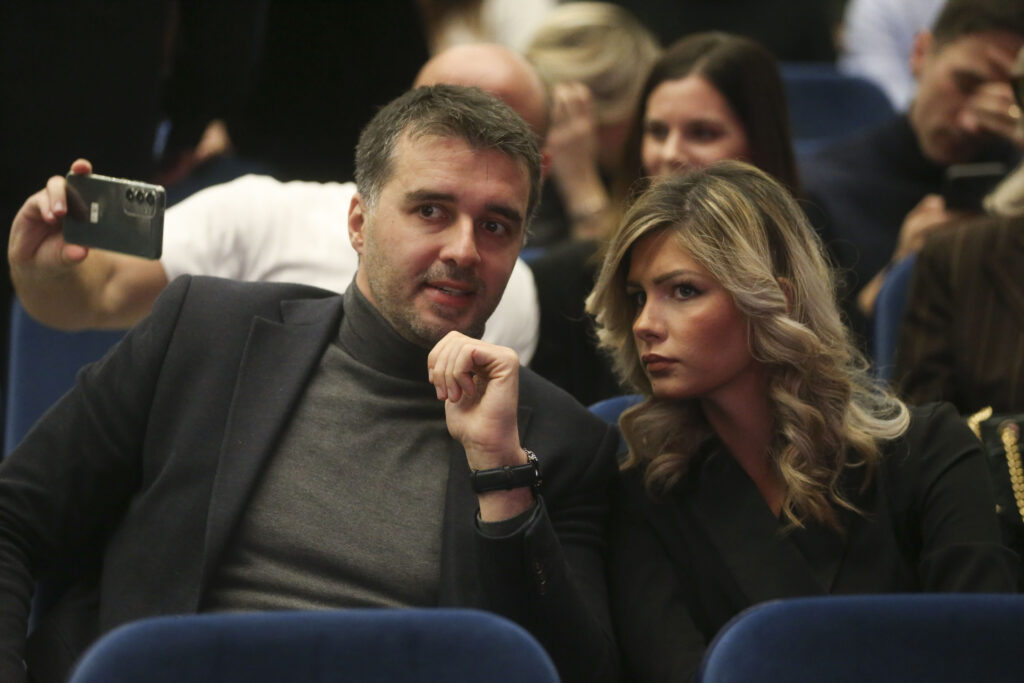 26, November, 2024, Belgrade - The premiere of the film "Volja sinovljeva" was held at Sava Center. Savo Manojlovic. Photo: F.S./ATAImages
26, novembar, 2024, Beograd - Premijera filma "Volja sinovljeva" odrzana je u Sava Centru.  Photo: F.S./ATAImages