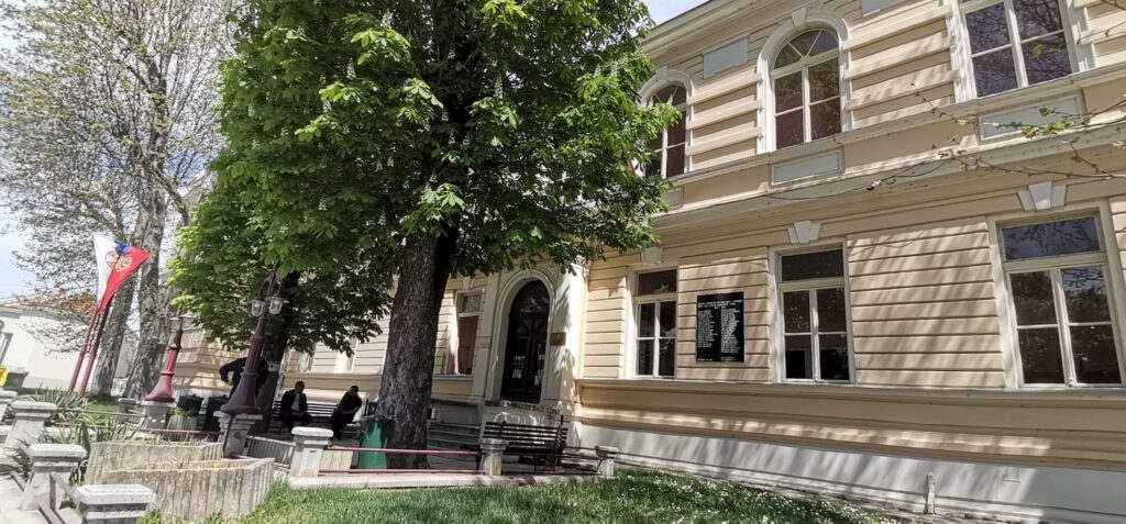 slike uz tekst o obustavi postupka za smrt inženjera