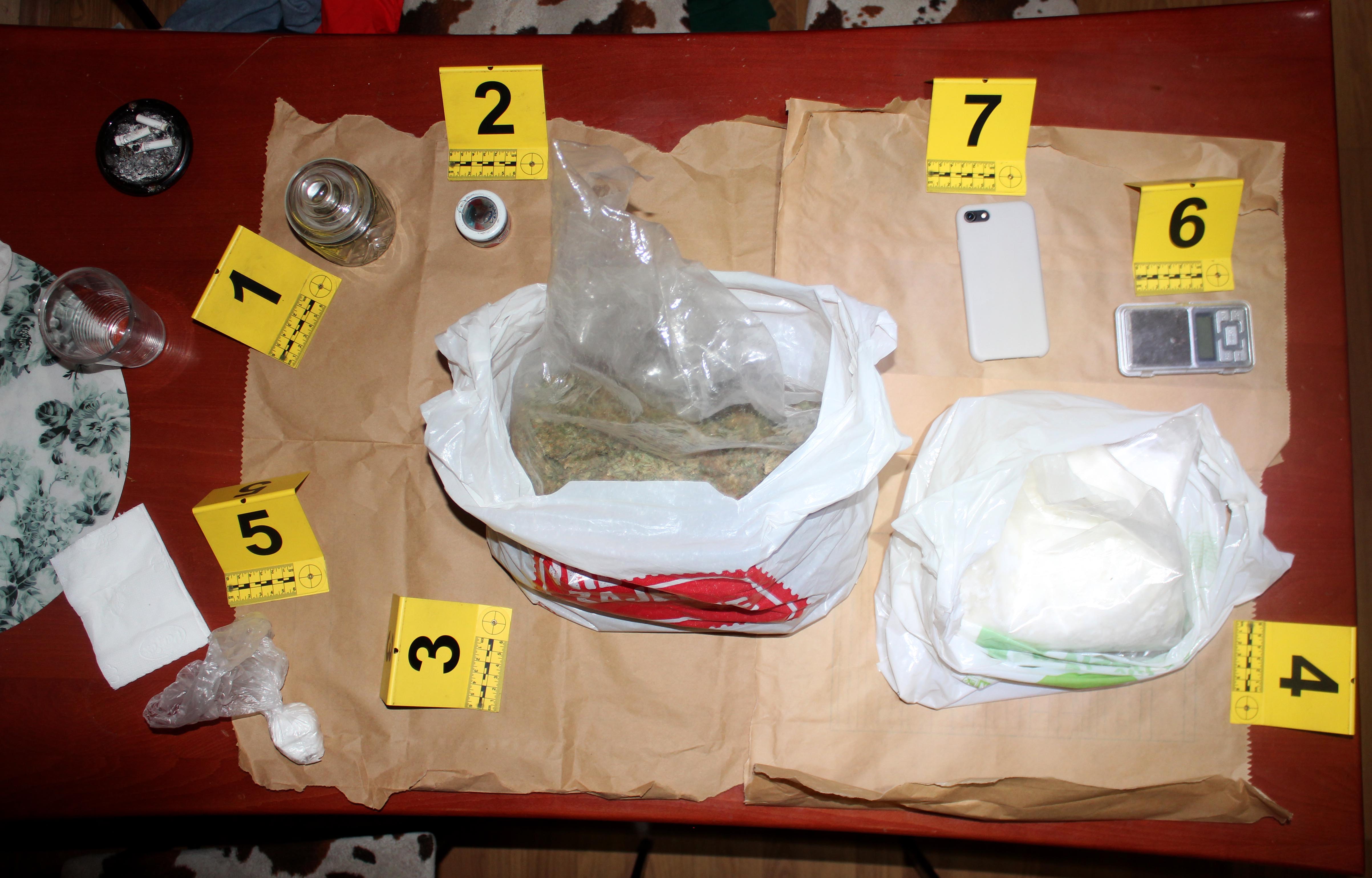 MUP-Saopstenje-Hapsenje-Nedozvoljena proizvodnja i stavljanje u promet opojnih droga