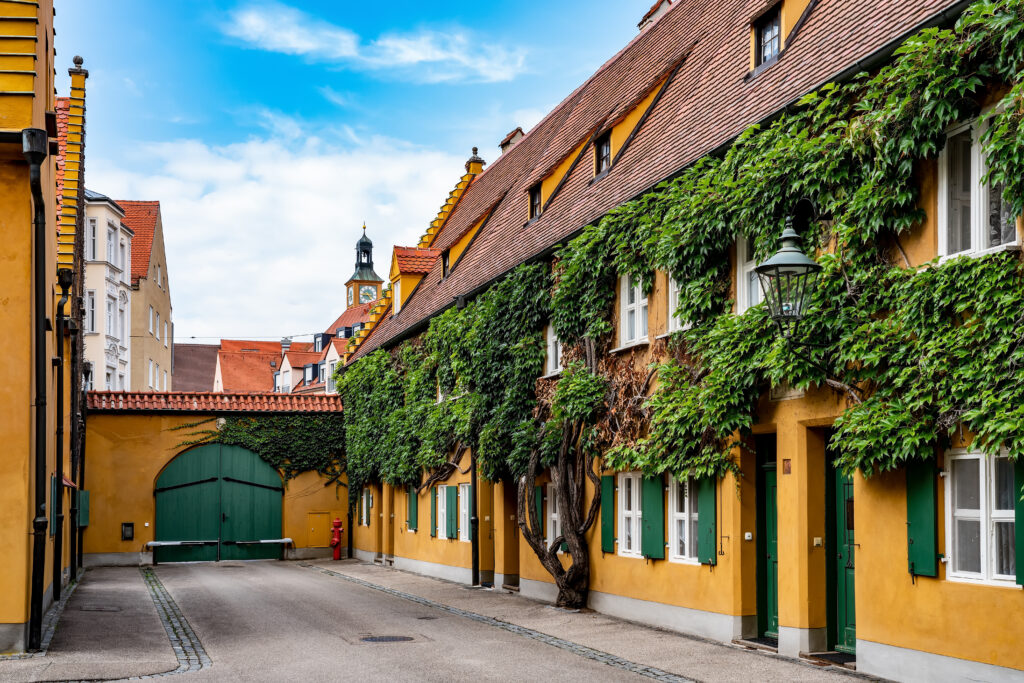 1729761656-shutterstock_1555013147-1024x683.jpg