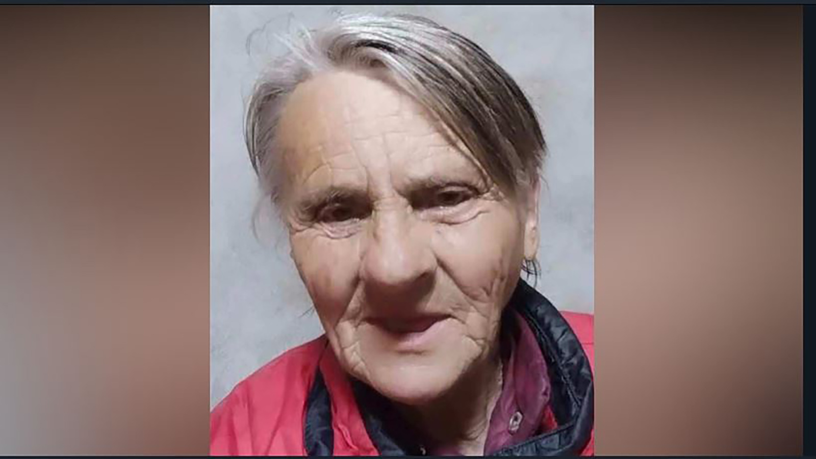 Sedamdesetpetogodišnja Smilja Stoiljković iz sela Jarsenovo kod Leskovca nestala je prekjuče, 20. juna, oko 13 sati iz porodične kuće i od tada joj se gubi svaki trag.