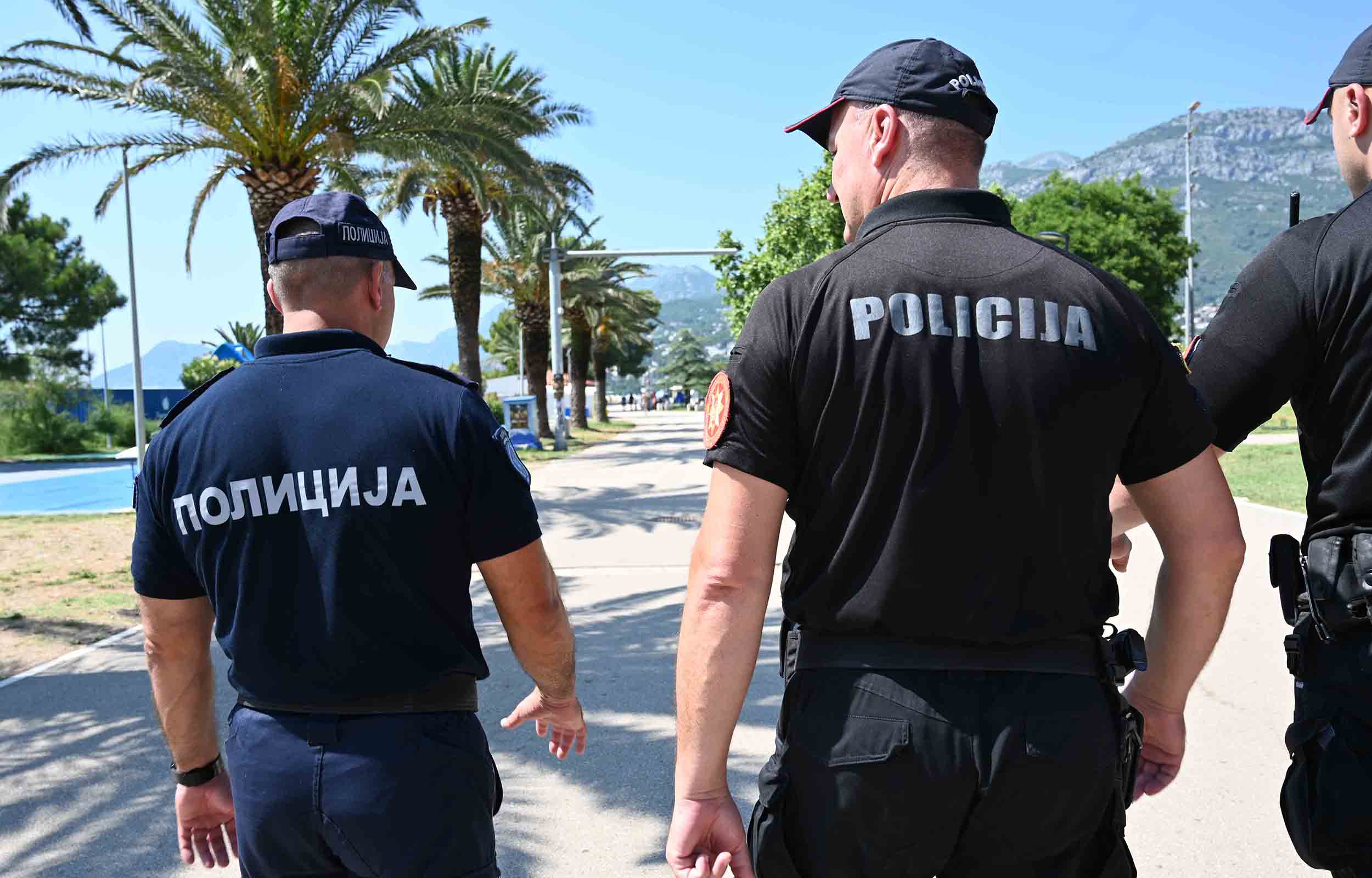 SRPSKI POLICAJCI