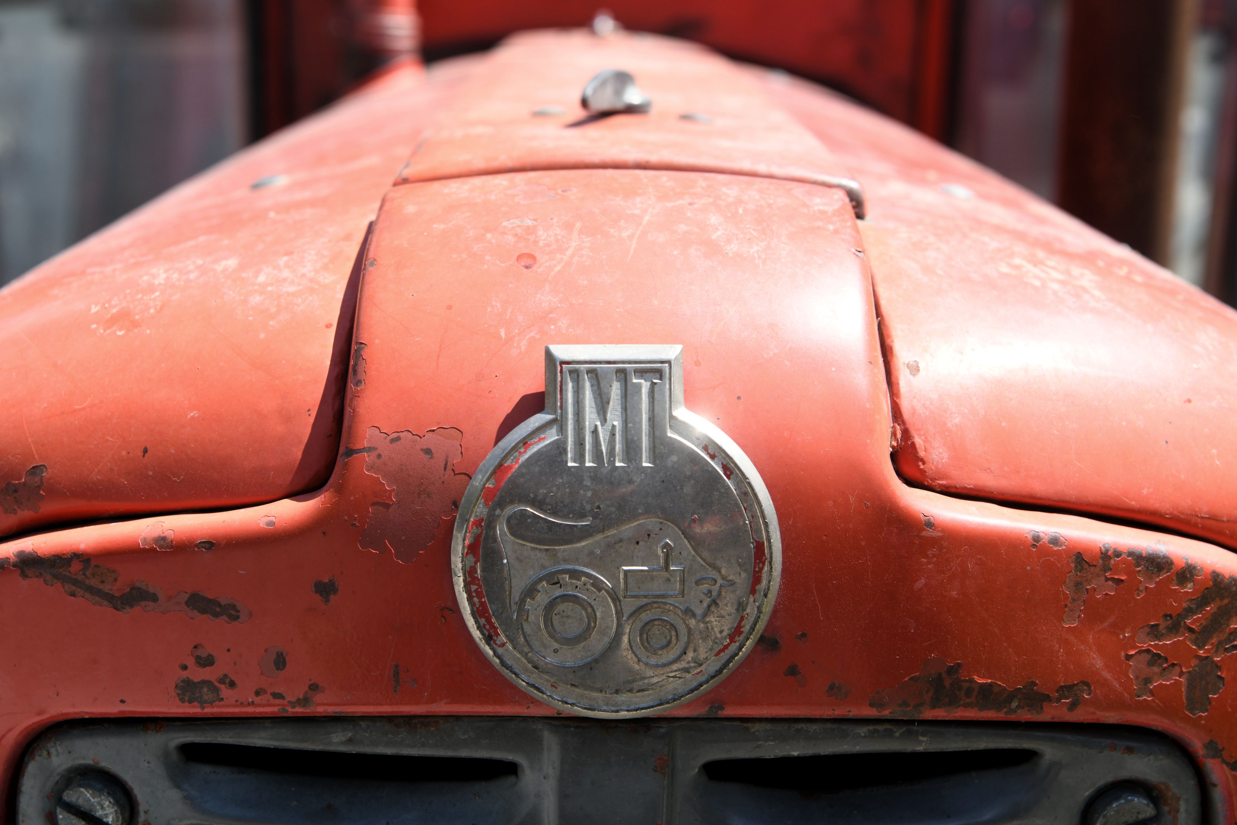 FIL_9475_1-01 imt logo traktor