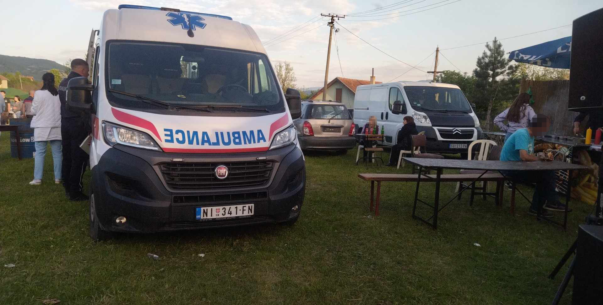 Muškarac teško povređen tokom proslave 1. maja u selu kod Gadžinog Hana. Gadžin Han, tuča