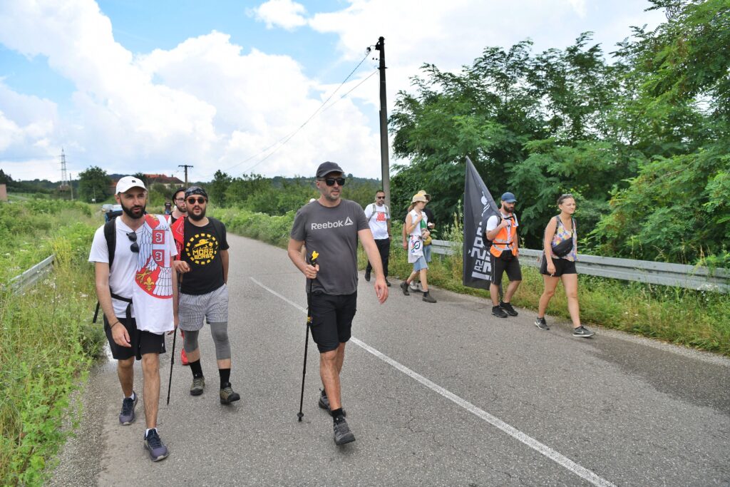 Beograd 28.06.2024. Savo Manojlović. Marš na Drinu, Ne damo Jadar, Rio Tinto, litijum. Kreni Promeni pešačenje do Gornjih Nedeljica, Gornje Nedeljice Foto: Goran Srdanov/Nova.rs