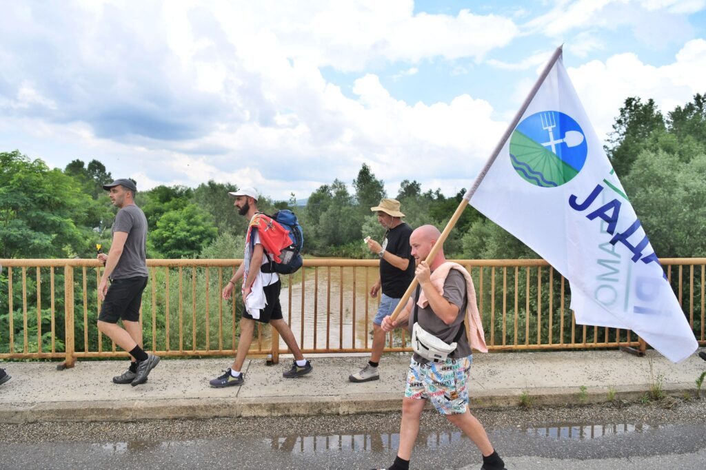 Beograd 28.06.2024. Savo Manojlović. Marš na Drinu, Ne damo Jadar, Rio Tinto, litijum. Kreni Promeni pešačenje do Gornjih Nedeljica, Gornje Nedeljice Foto: Goran Srdanov/Nova.rs