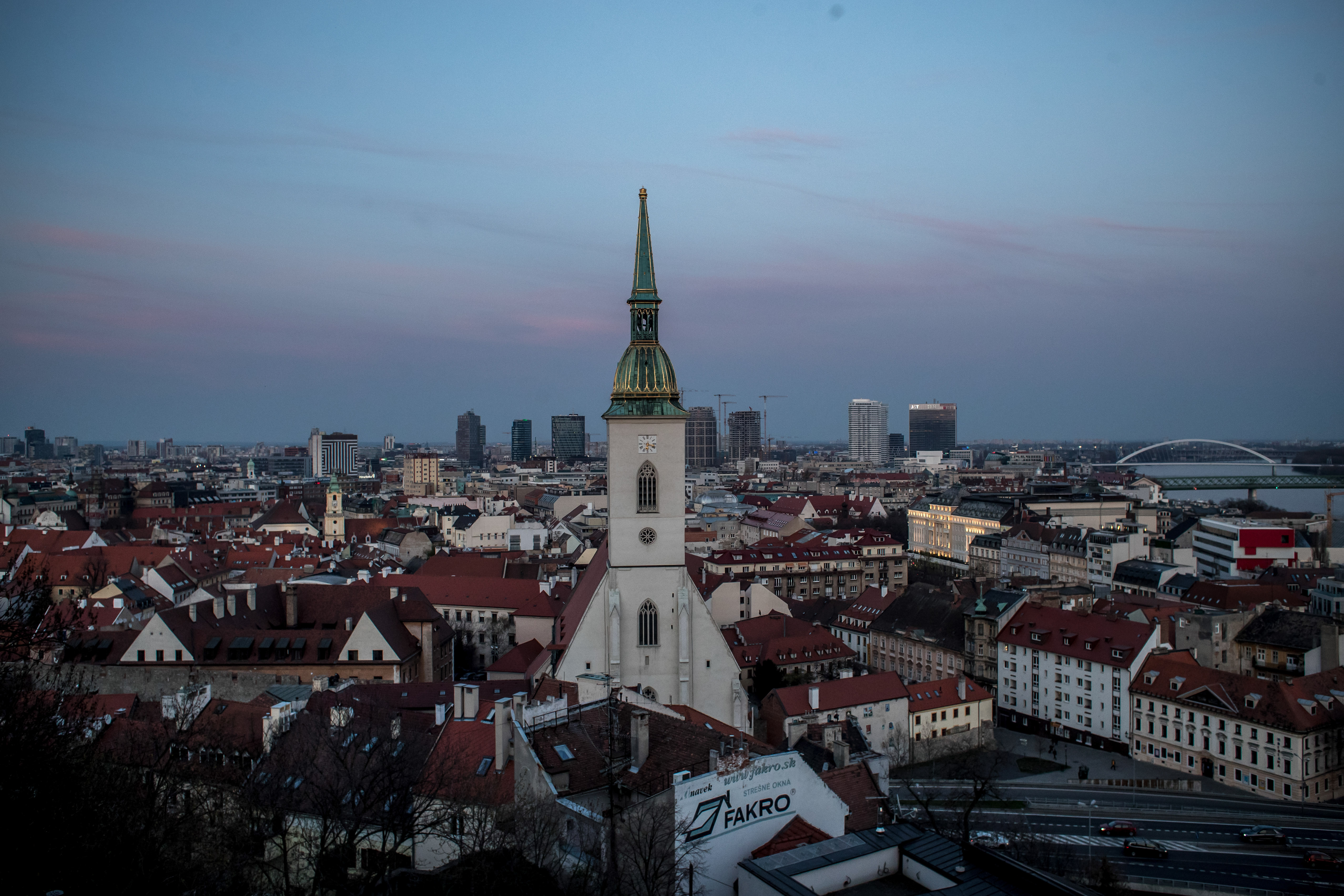 Slovakia votes new president