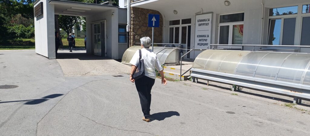 Mišović i dalje ne radi zbog požara, druge bolnice preuzele dežurstva i pacijente, bolnice