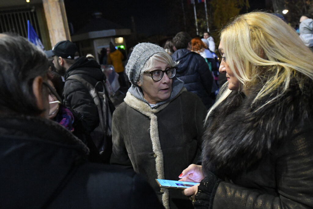 Beograd 19. decembar 2023. Protest opozicije Srbija protiv nasilja ispred zgrade Republičke izborne komisije RIK-a zbog kradje izbora Foto:Amir Hamzagić/Nova.rs
