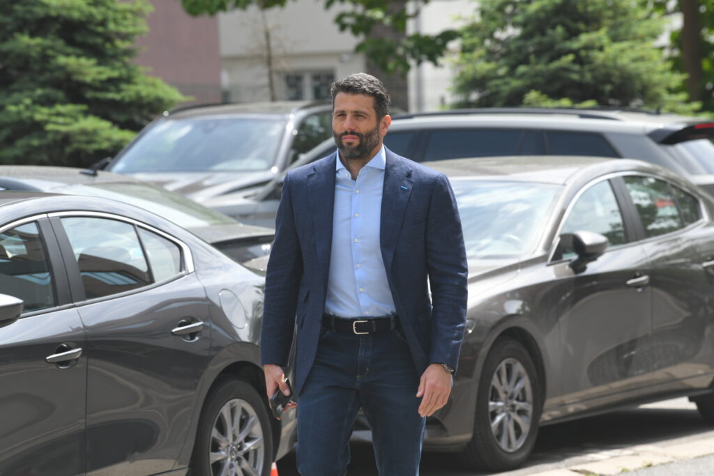 Beograd 17. maj 2024. Sudjenje Sapic Vidojkovic u Trecem osnovnom sudu po postupku koji gradonačenik Aleksandar Šapić vodi protiv novinara i pisca Marka Vidojkovića zbog povrede ugleda  Foto:Amir Hamzagić/Nova.rs