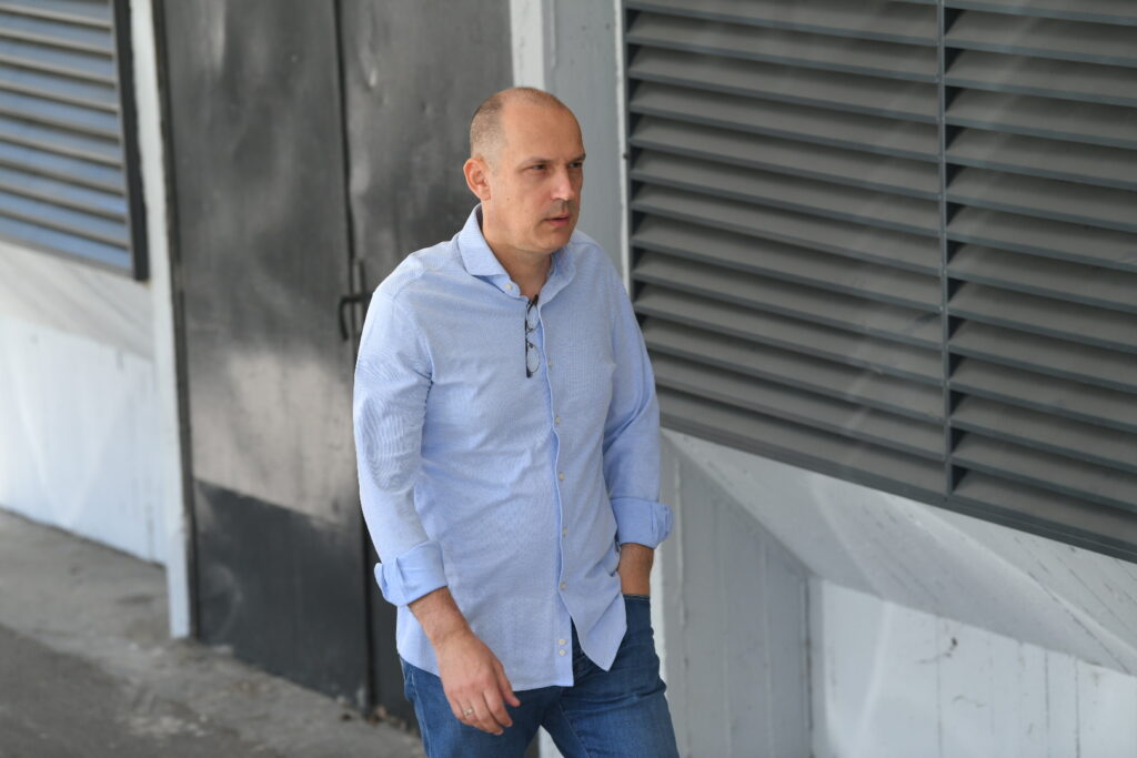 Beograd, 30. April 2024. Predsedništvo SNS,  Okupljaju se funkcioneri stranke, glavna tema nova Vlada Srbije, sednica Predsedništva SNS u sedištu stranke na Novom Beogradu, Foto: Amir Hamzagić/Nova.rs