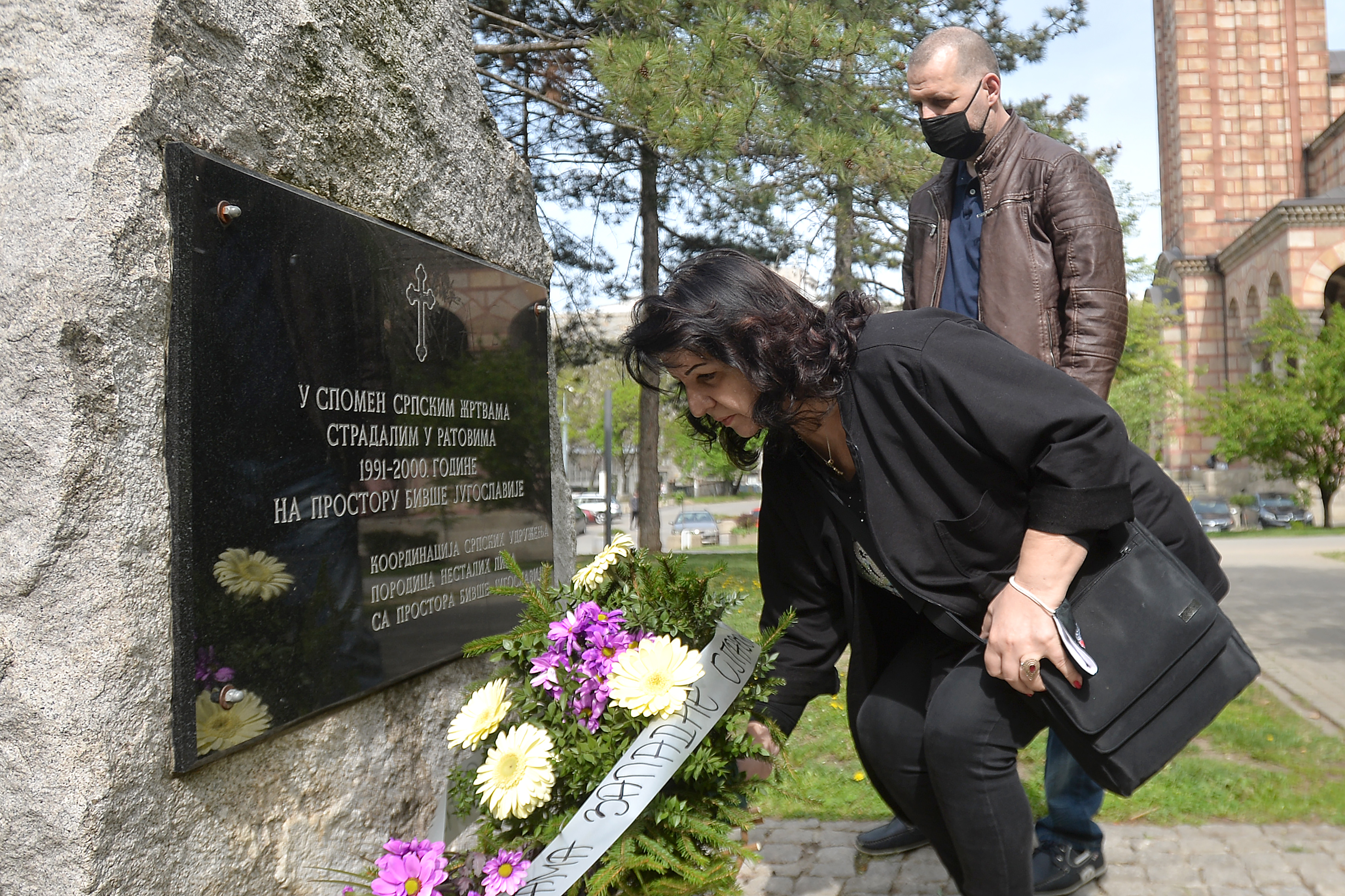 POLAGANJE VENACA