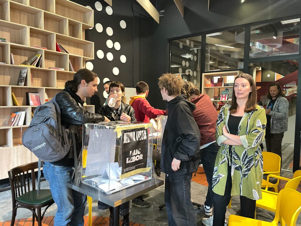 Izbori za studentski parlament na Filozofskom u Novom Sadu, Novi Sad Foto: N1