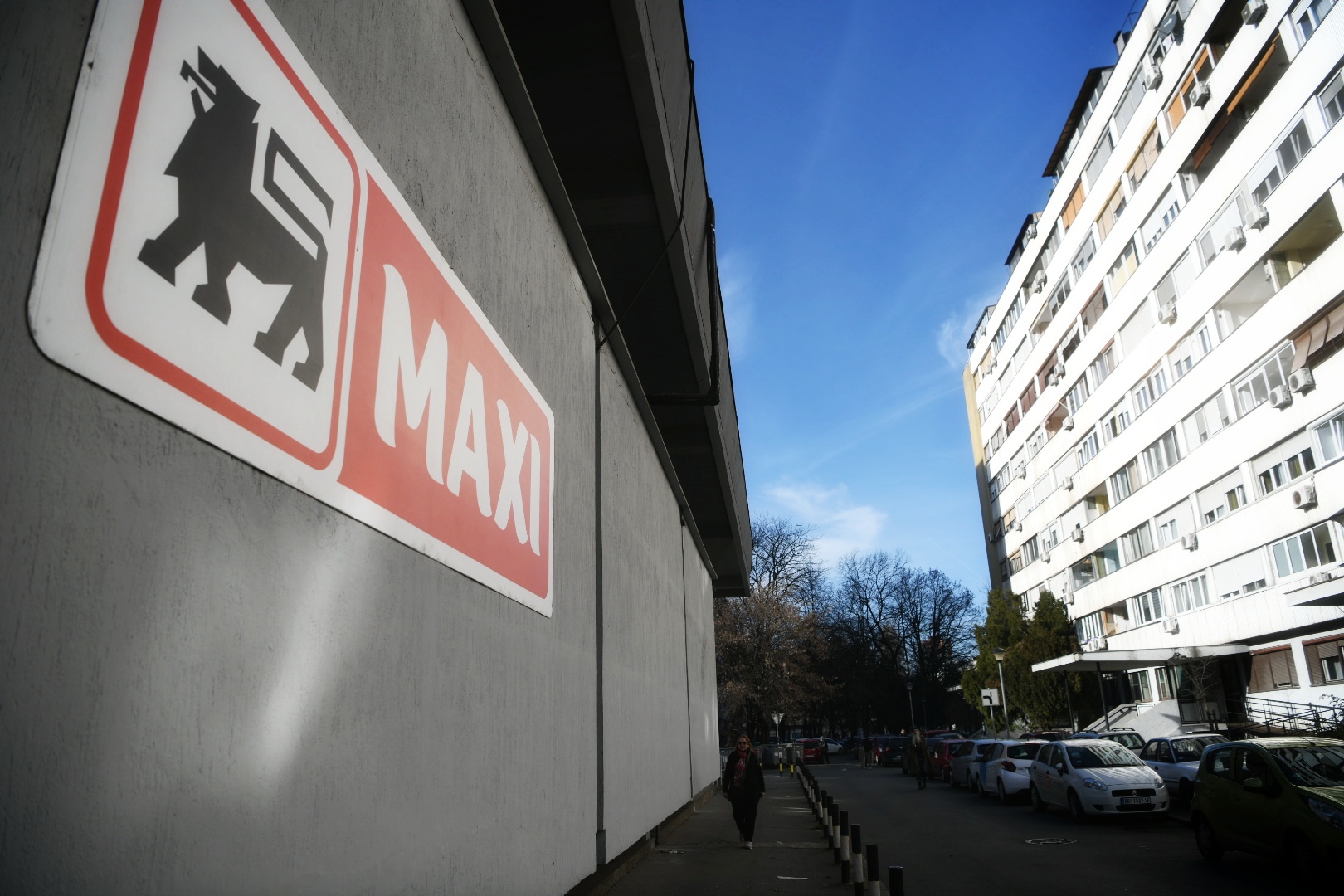 Maksi logo, Maxi, prodavnica, market, prodavac, prodavacica, kasirka, kasir Foto: Vesna Lalic