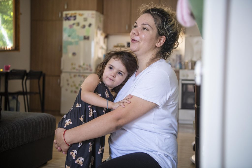 Beograd 17. avgust 2022. Porodica Gacesca cetvorke bebe deca roditelji sestre Foto:Dragan Mujan/Nova.rs