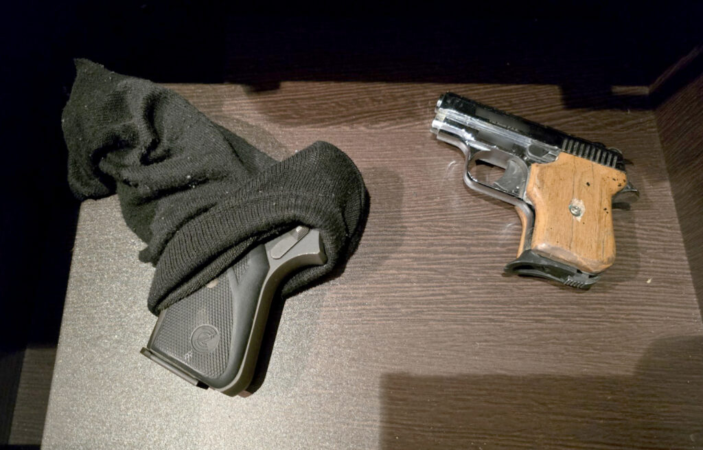 MUP Saopstenje, Hapsenje, Droga, Oružje,  Novi Beograd