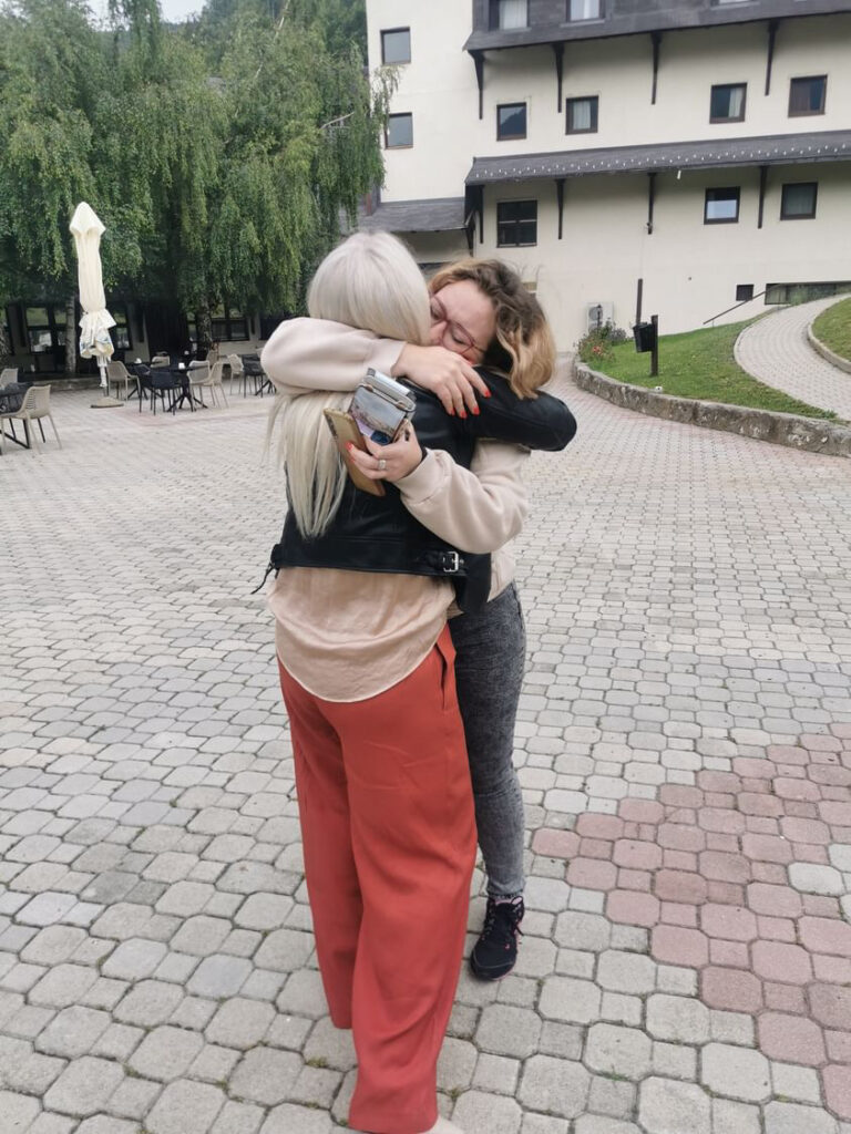 Stefana Đurović, Stefana Djurović, nastradala, poginula u nesreći kod Kraljeva, Kraljevo, ispovest majke Foto: Privatna arhiva
Fotografije prosledio Jovan Mladenović uz komentar da ne treba blurovati fotografije