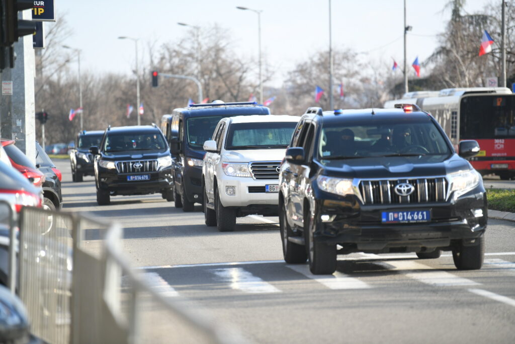 beograd 30.01.2023 sudjenje veljko belivuk policija kombi kolona