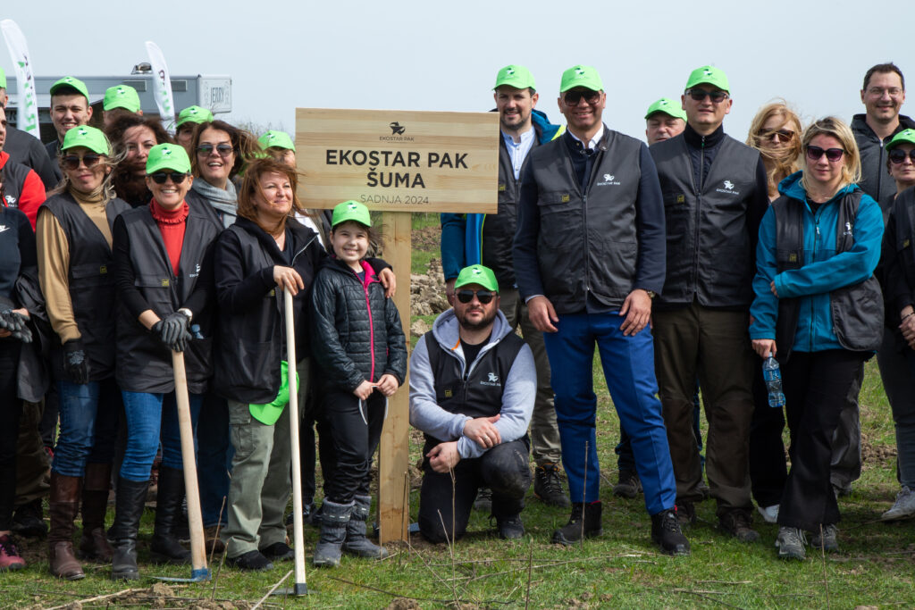 "Discover Serbia" nastavlja sa akcijama po principu uzmi stvar u svoje ruke.
Otpočeli smo pošumljavanje sa na parceli kojom gazduje Šumarski fakultet.