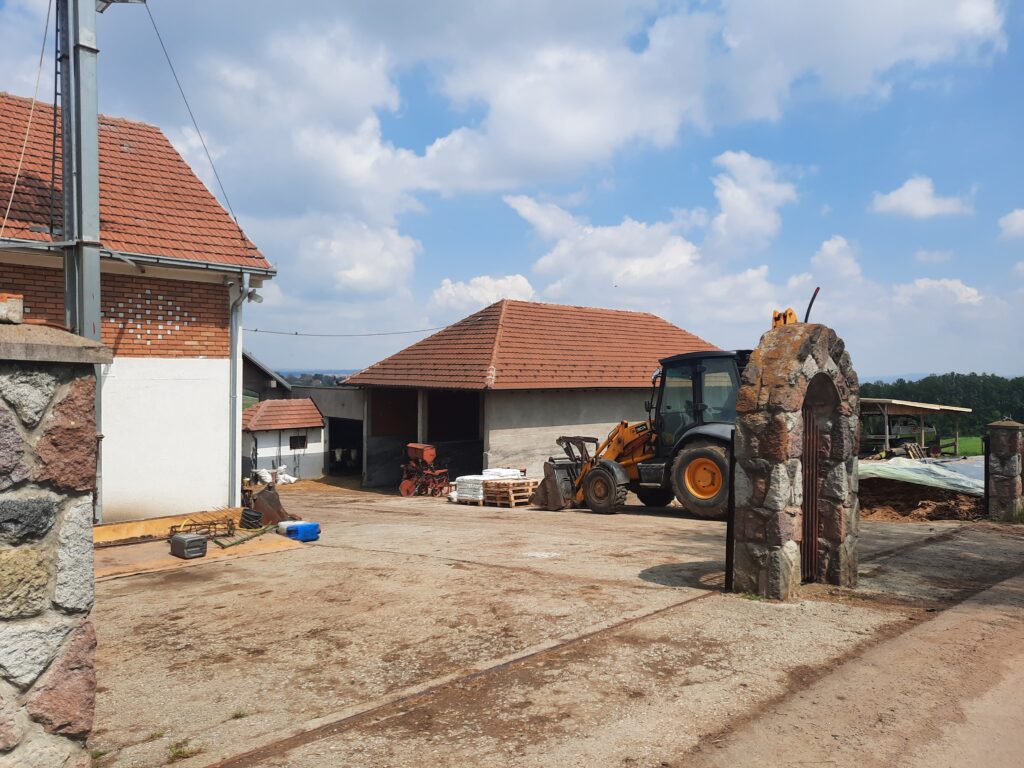 Kragujevac ili okolina Kragujevca 05.05.2022. Kuća ujaka ubice Uroša B. Mladenovac, masovno ubistvo, pucnjava. Pucnjava u okolini Mladenovca, ima žrtava i ranjenih. Pucnjava, ubistvo, hronika Foto: Aleksandra Petrović/Nova.rs