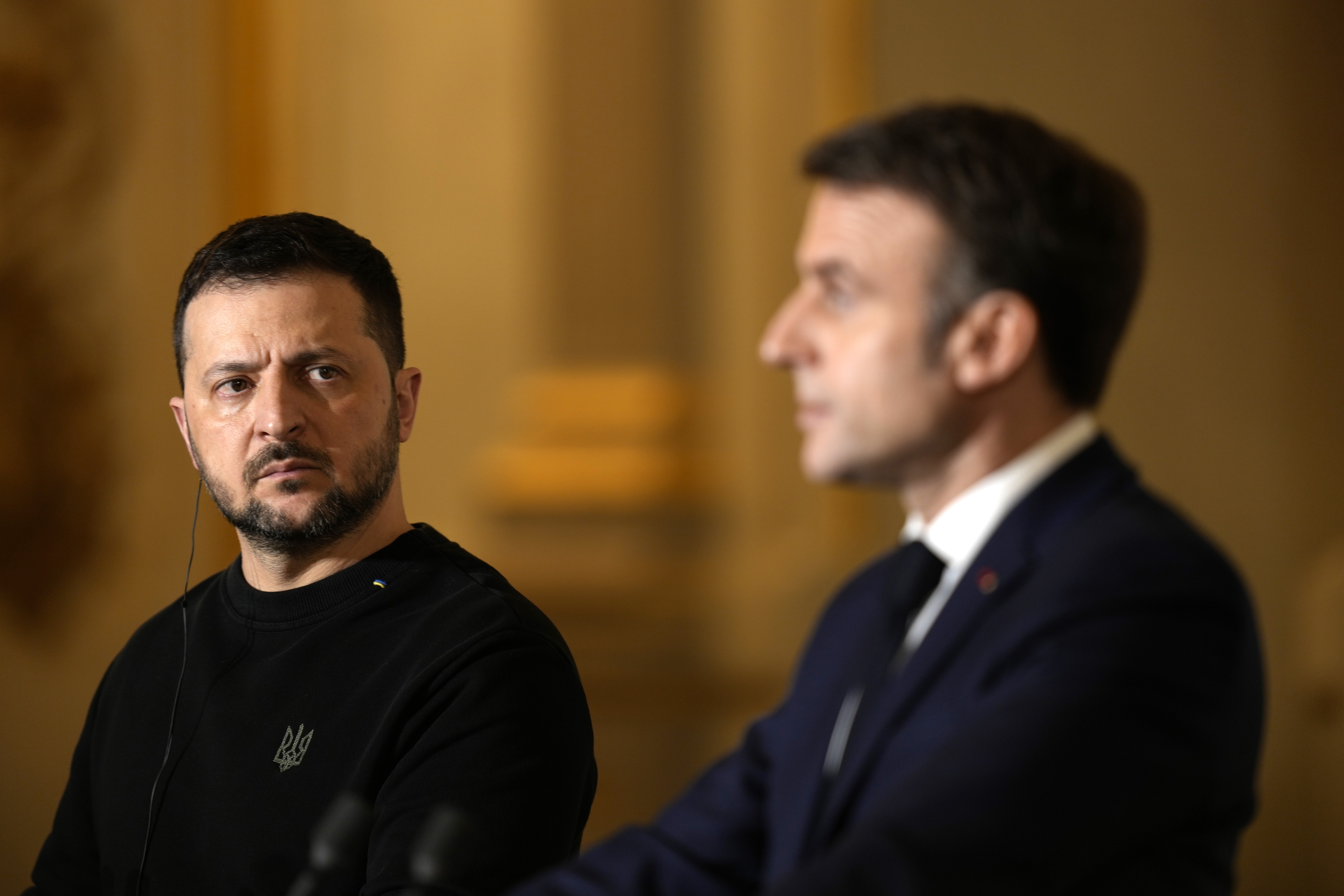 Ukrainian President Zelensky visits Paris