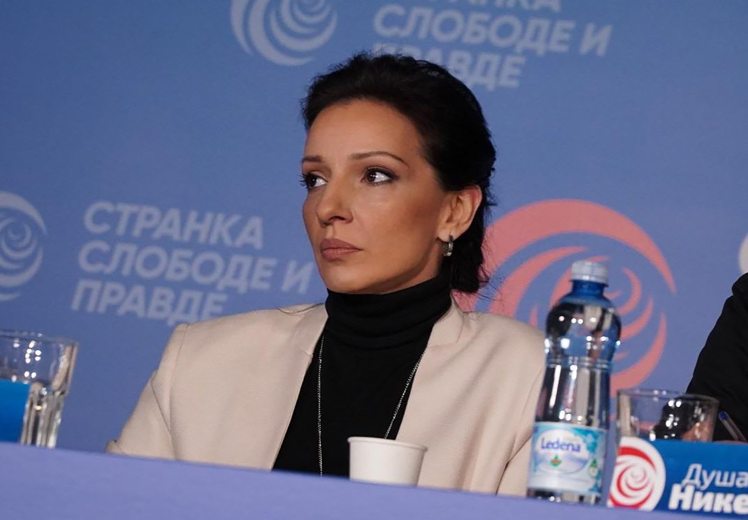 74173a44-2a57-4de3-b906-aa9165edeb7e