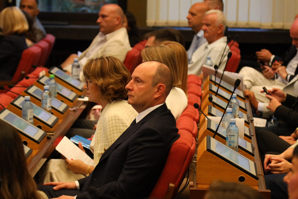 Novi Sad, 7. avgusta 2024 - Konstitutivna sednica Skupštine grada Novog Sada. Na fotografiji Milan Đurić, gradonačelnik Novog Sada. FOTO TANJUG/ DUŠAN OBREOV/bs