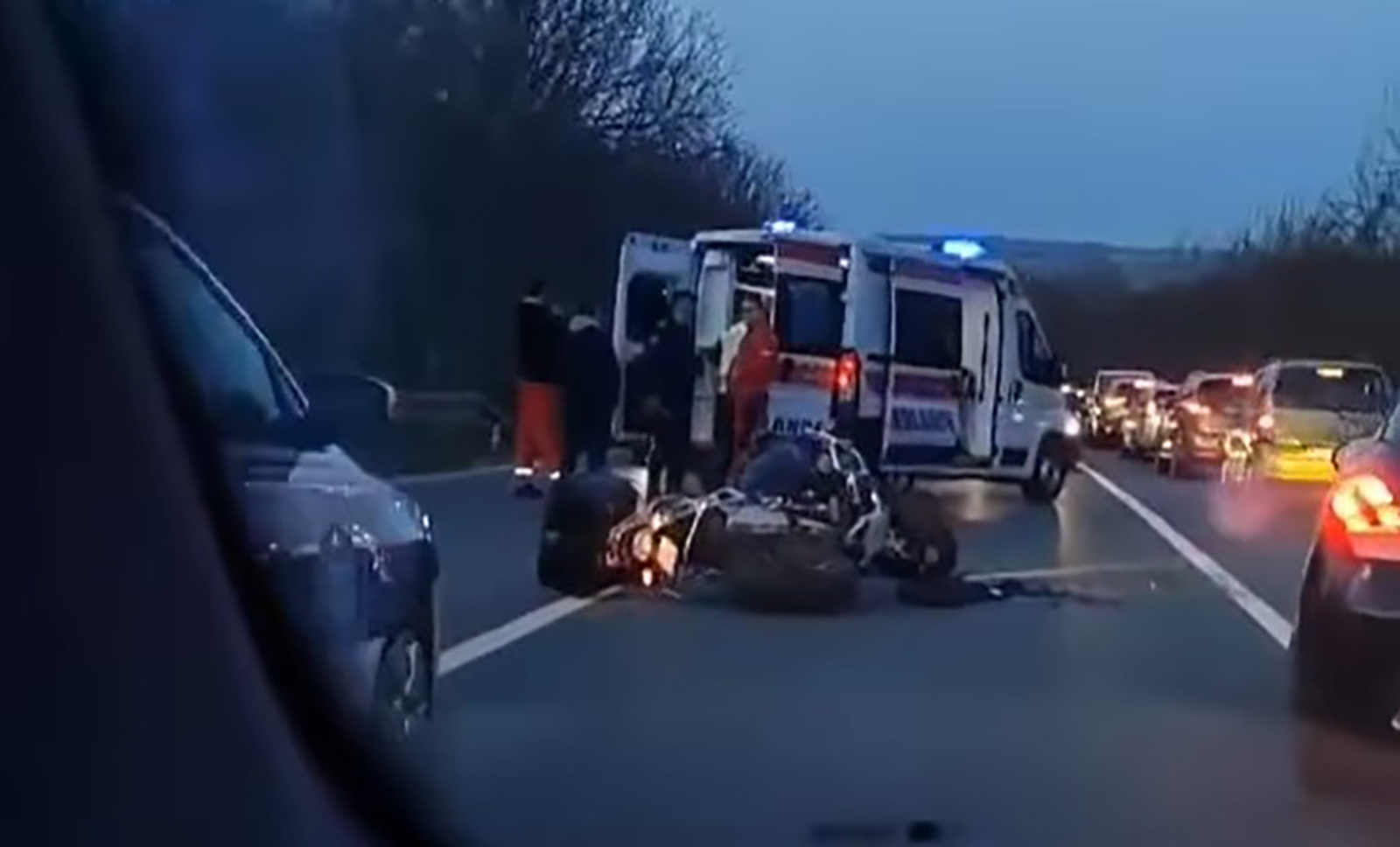 Mladenovac, motociklista, nesreća, obaranje
